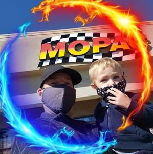 Meet your Posher, Dirkk